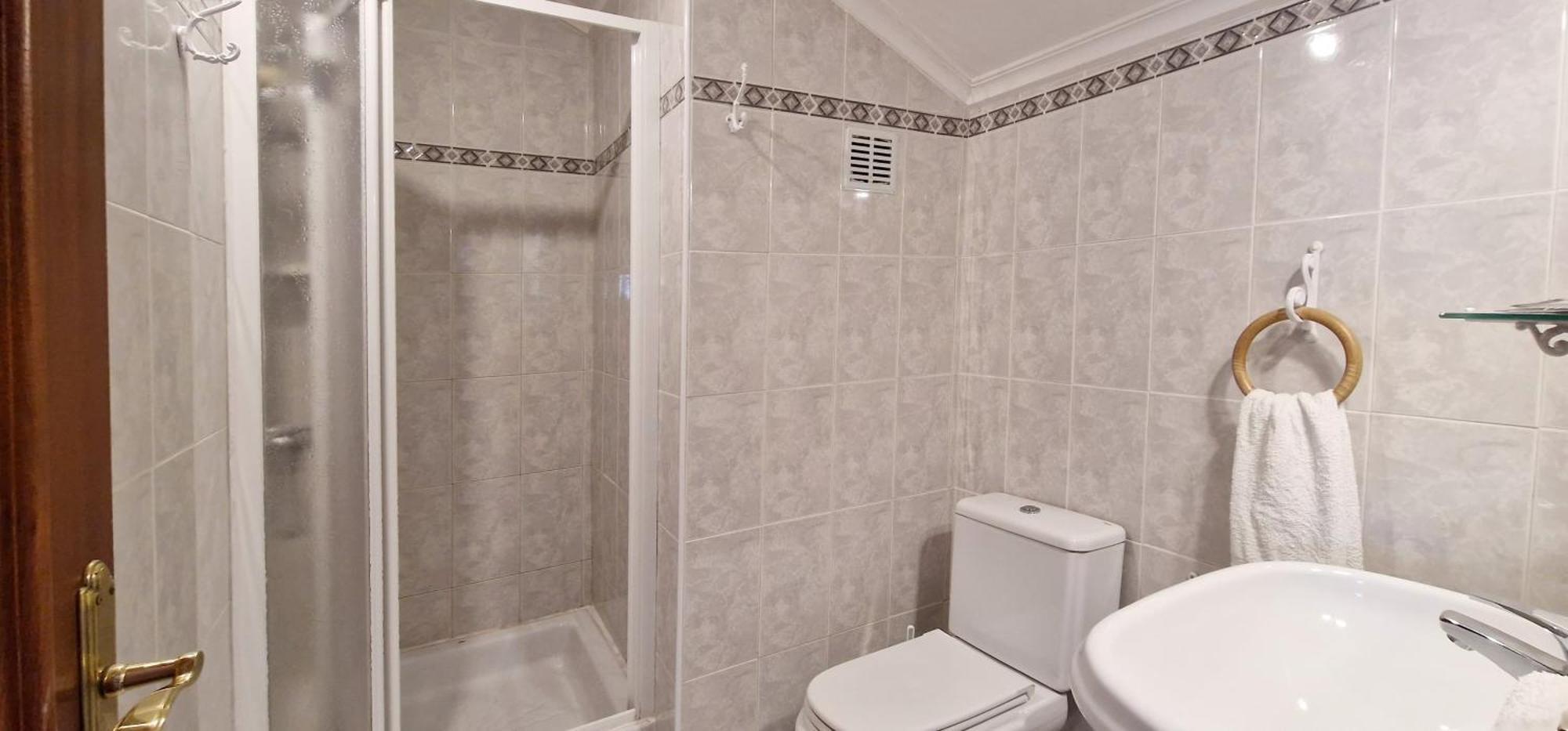 Guest house Cosma House Hinojedo