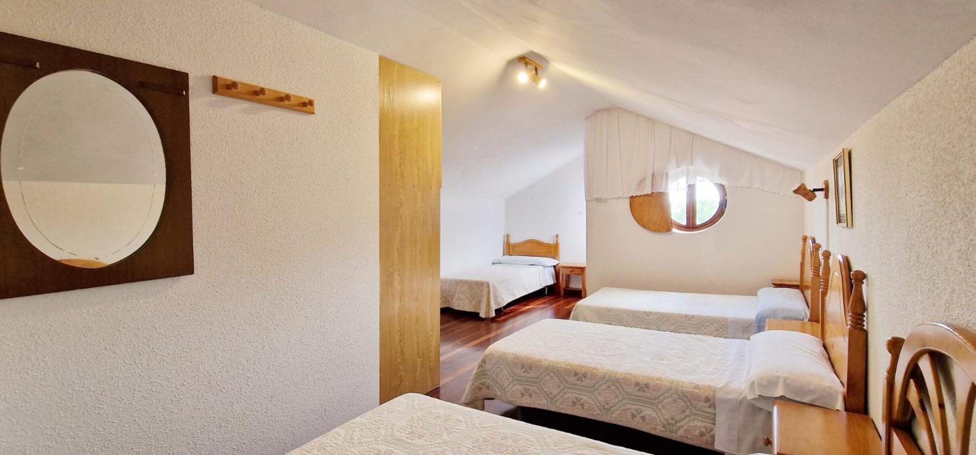 Cosma House Guest house *