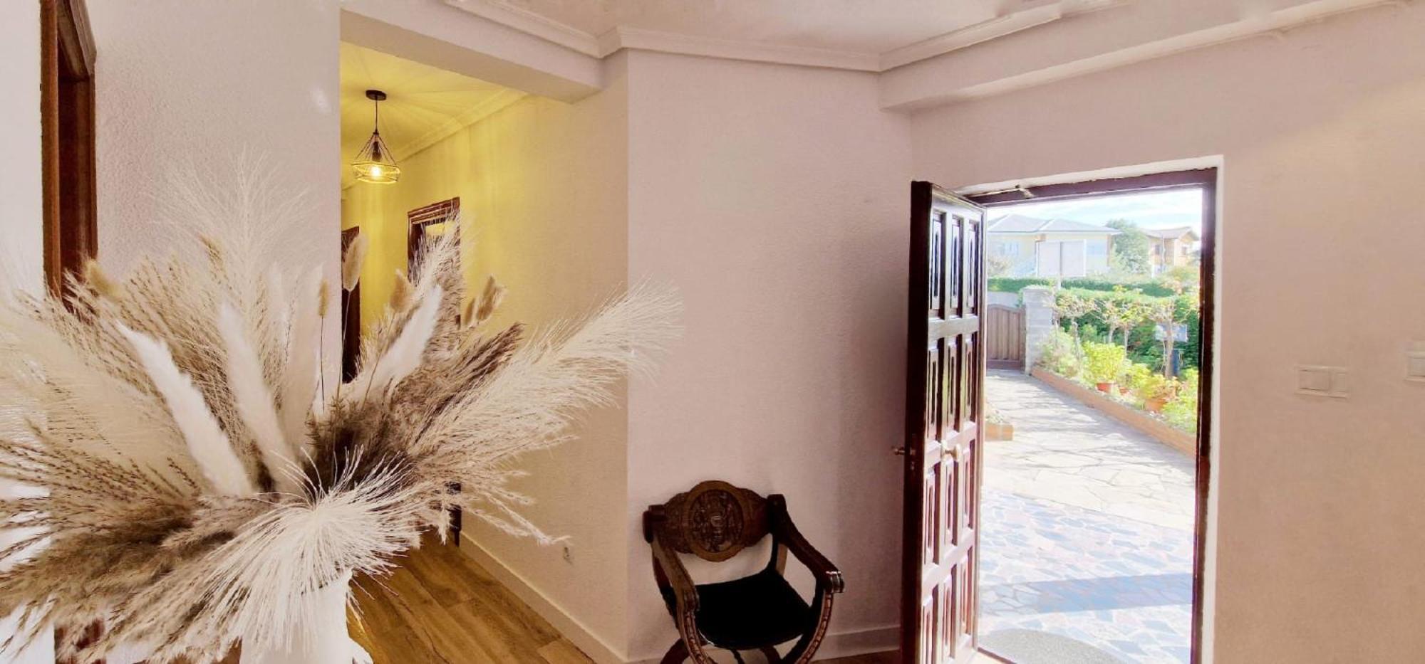 Guest house Cosma House Hinojedo