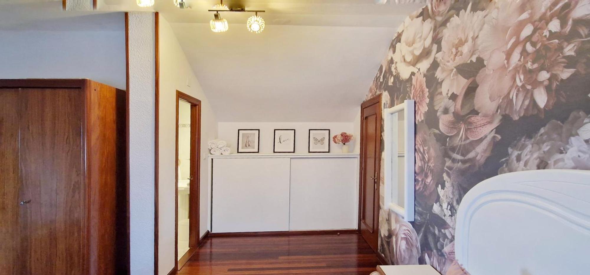 Pensión Cosma House *
